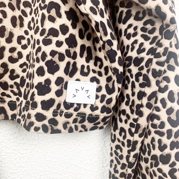Varley | Milldale Long Sleeve Leopard Print Open Back Pullover - Picture 4 of 7